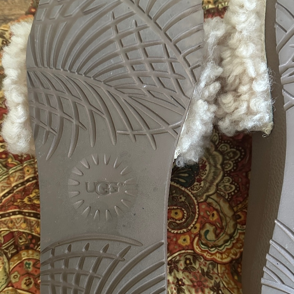UGG Tan Fuzzy Slide Slippers - Picture 2 of 4